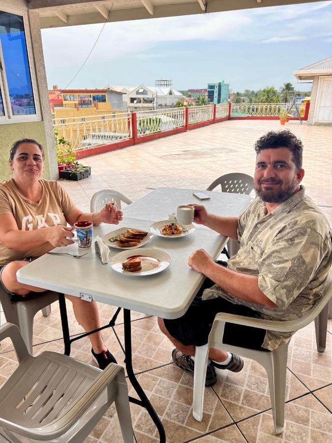 جورج تاون Emerald Apartments Inc المظهر الخارجي الصورة