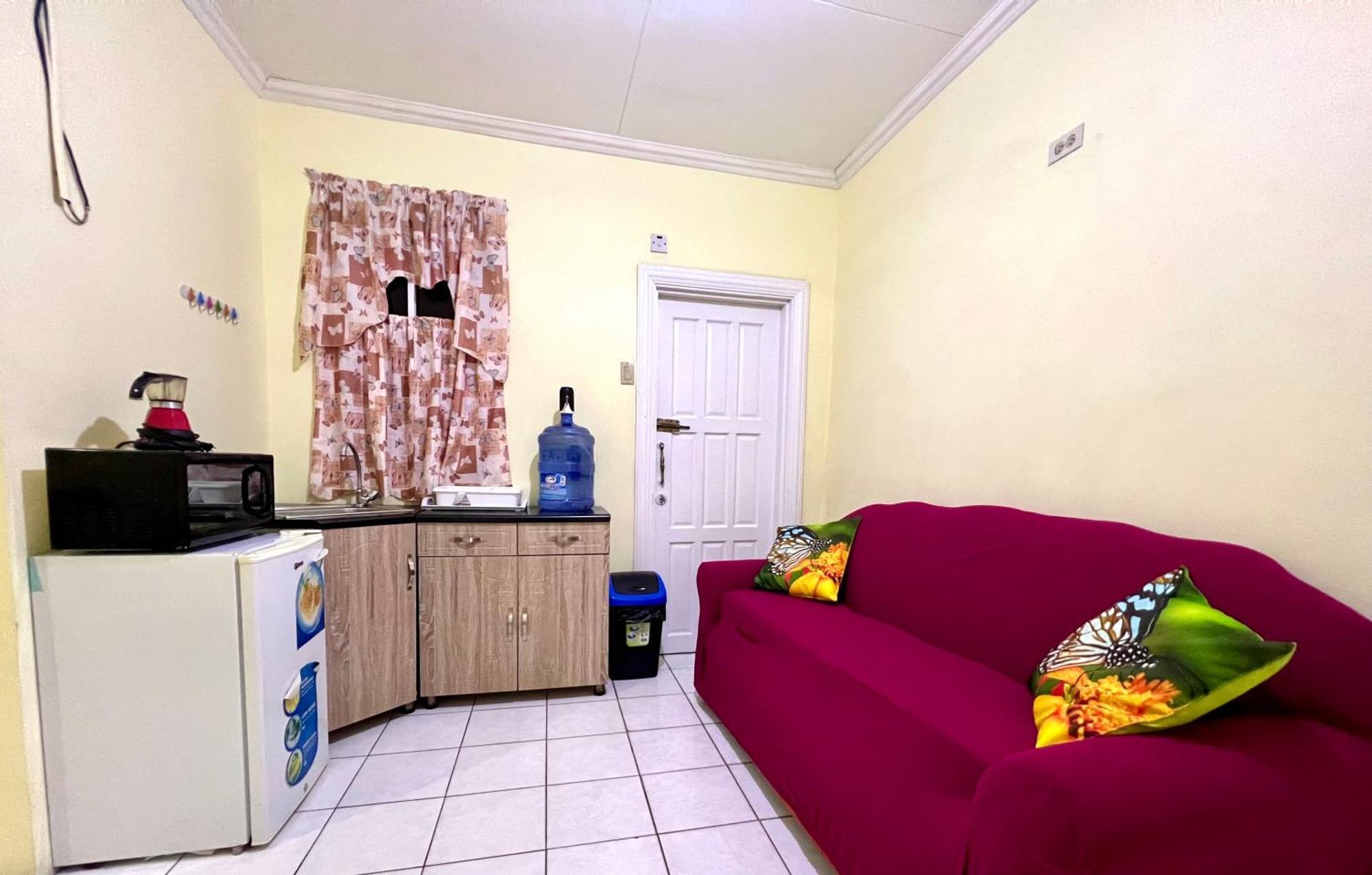 جورج تاون Emerald Apartments Inc المظهر الخارجي الصورة