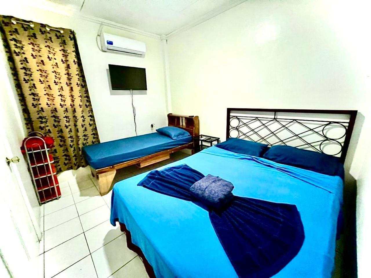 جورج تاون Emerald Apartments Inc المظهر الخارجي الصورة